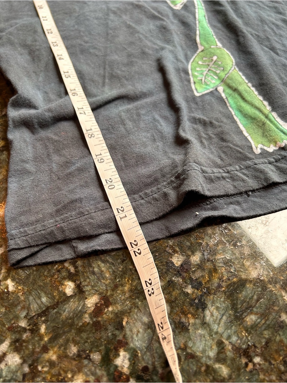 Live and Tell 100% Cotton V Neck sunflower short sleeve. Artsy. Granola girl. M - Picture 7 of 7